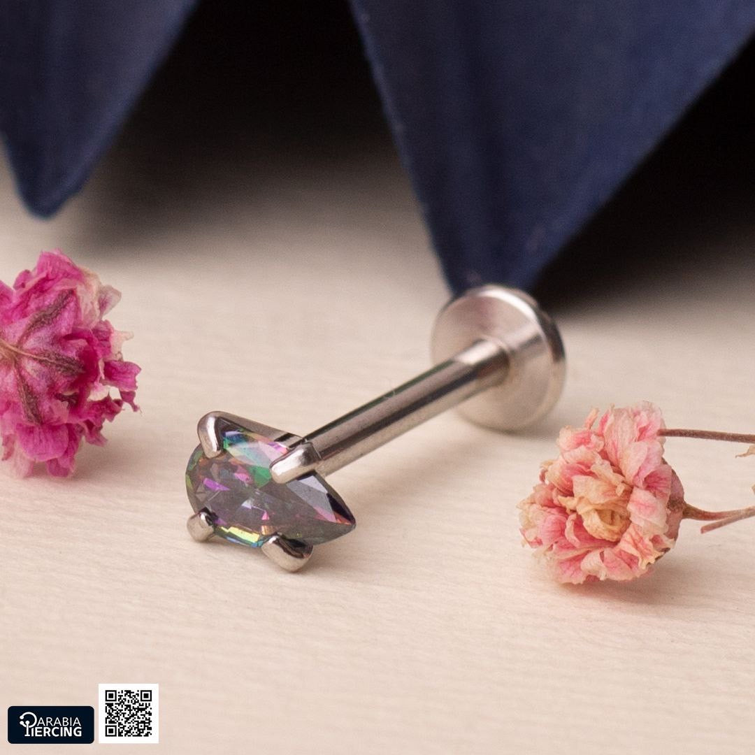 Classic Grand Mystic Zircon Flatback