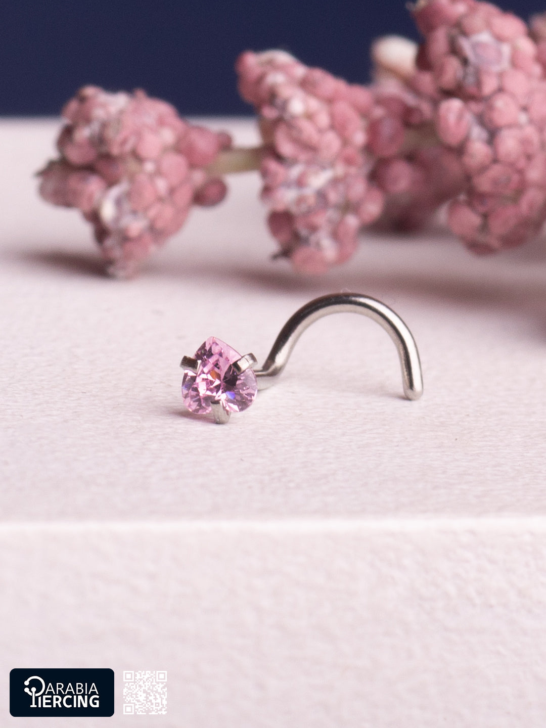 Colorful zircon U shape
