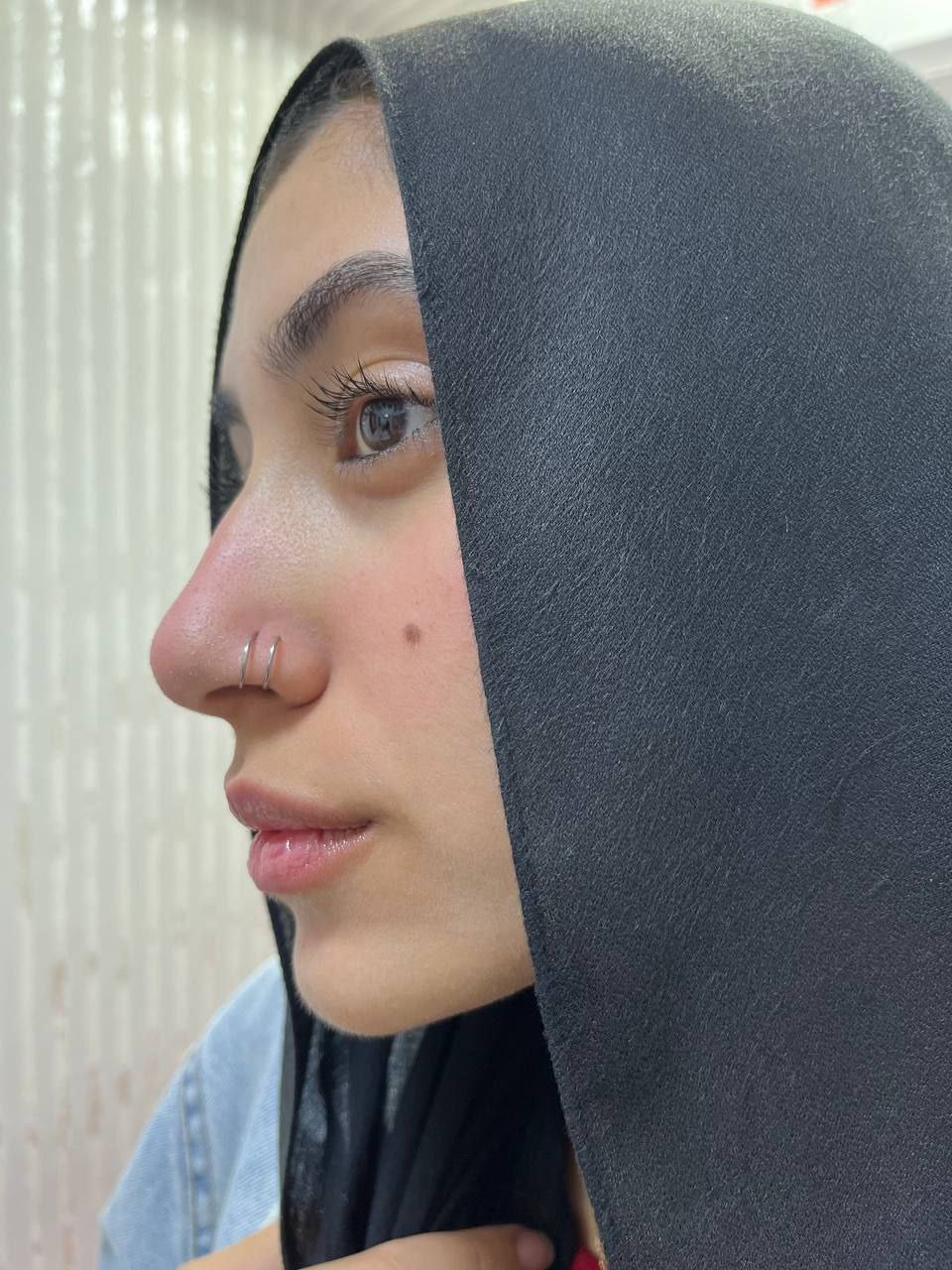Fake Double Hoop Nose piercing