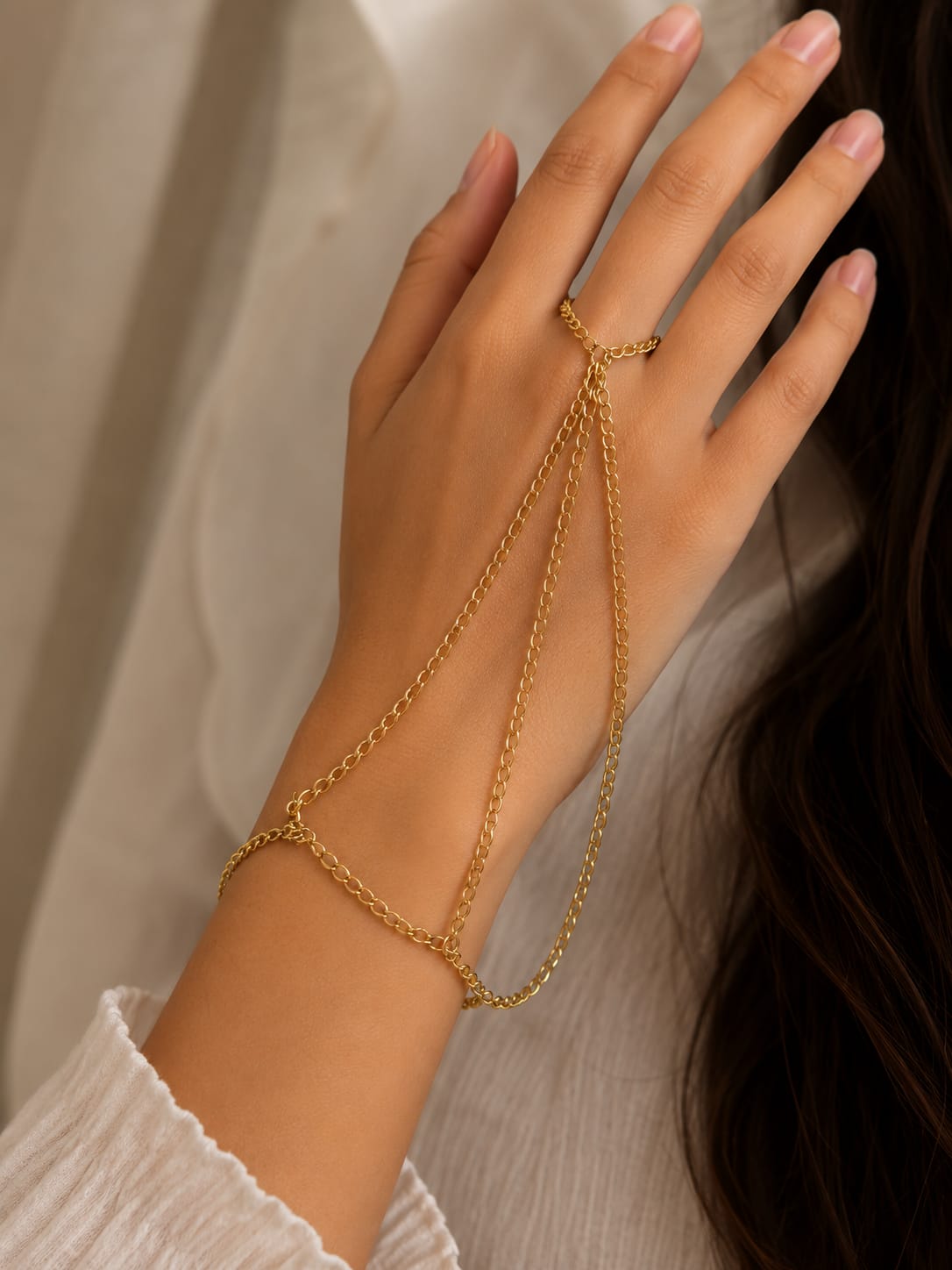 Simple Golden Hand Chain